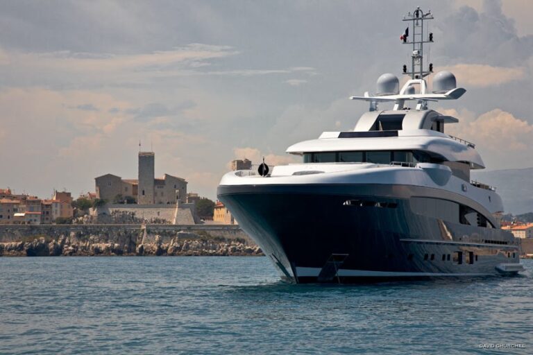 The 50m Yacht SKY