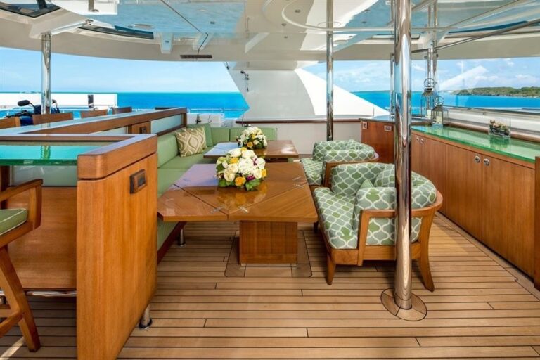 upper deck