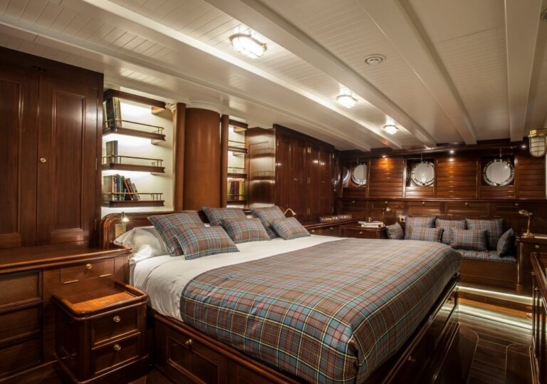 The 50m Yacht XARIFA