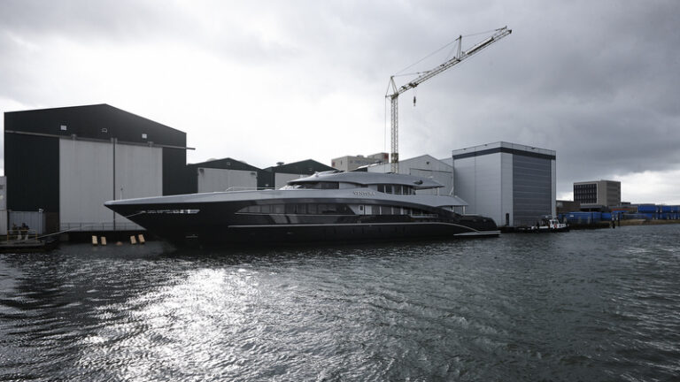 50m superyacht Ventura - Photo Dick Holthuis