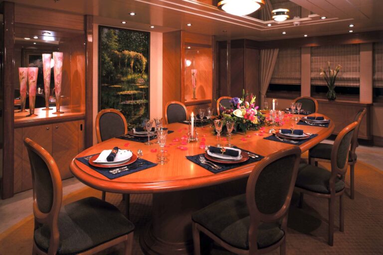 The 51m Yacht AMANTI