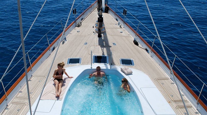 Jacuzzi Pool On Yacht PRANA