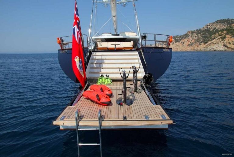 Landing On Board Yacht PRANA