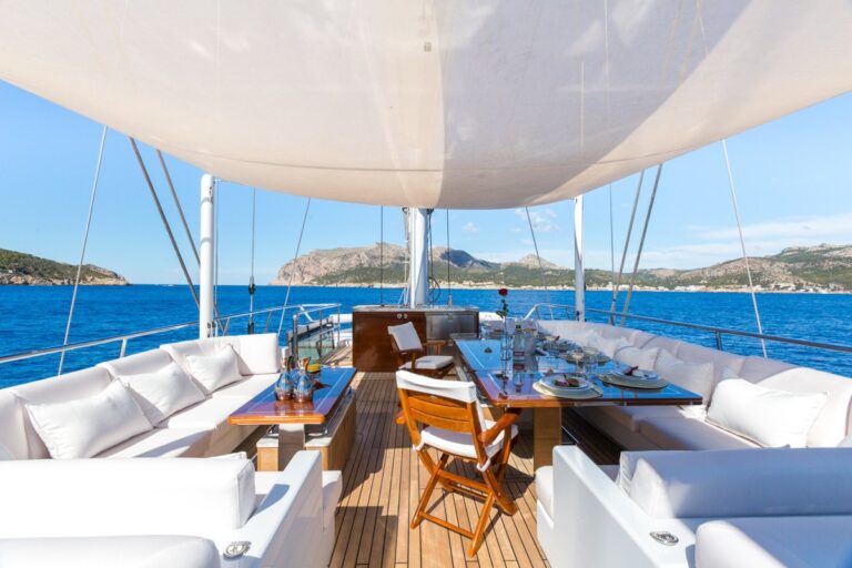 The 51m Yacht Q
