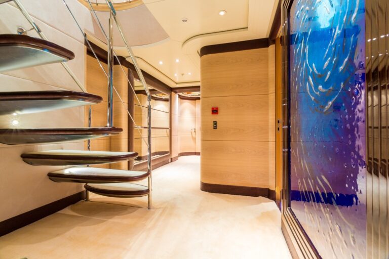 The 51m Yacht Q