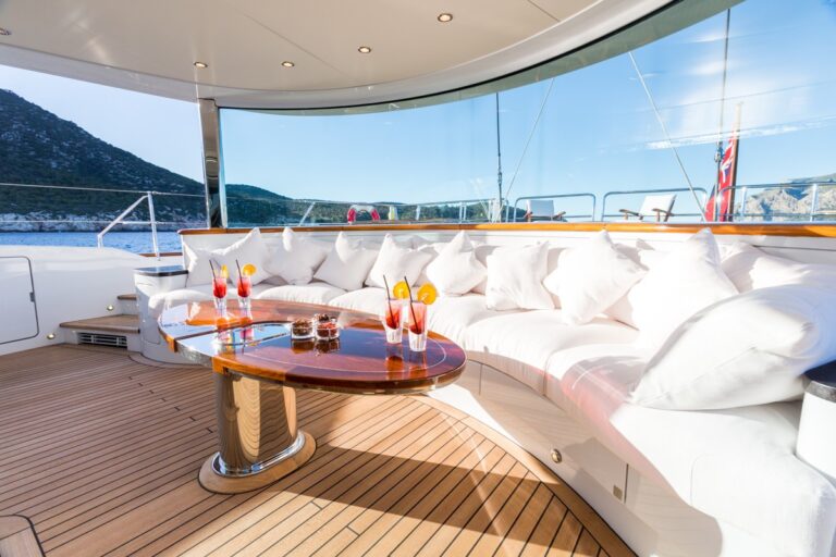 The 51m Yacht Q