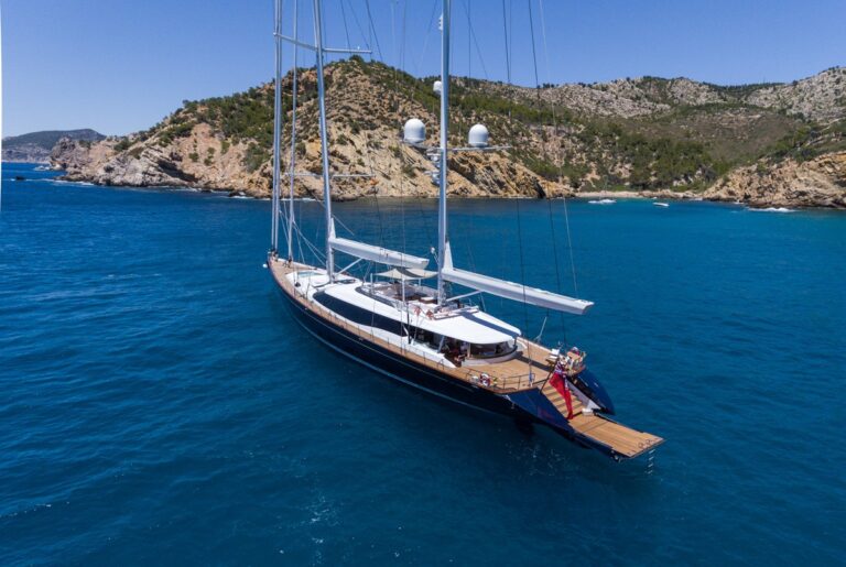 The 51m Yacht Q