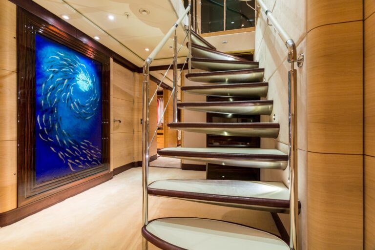 The 51m Yacht Q