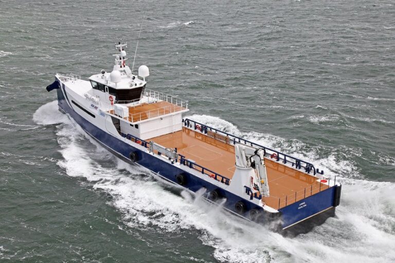 The 51m Yacht UMBRA