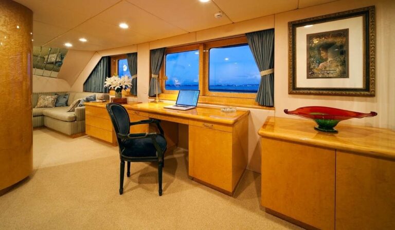 Main Master Study On Yacht BIG EAGLE