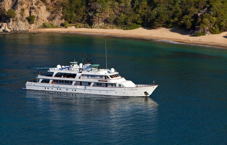 The 52m Yacht BIG EAGLE