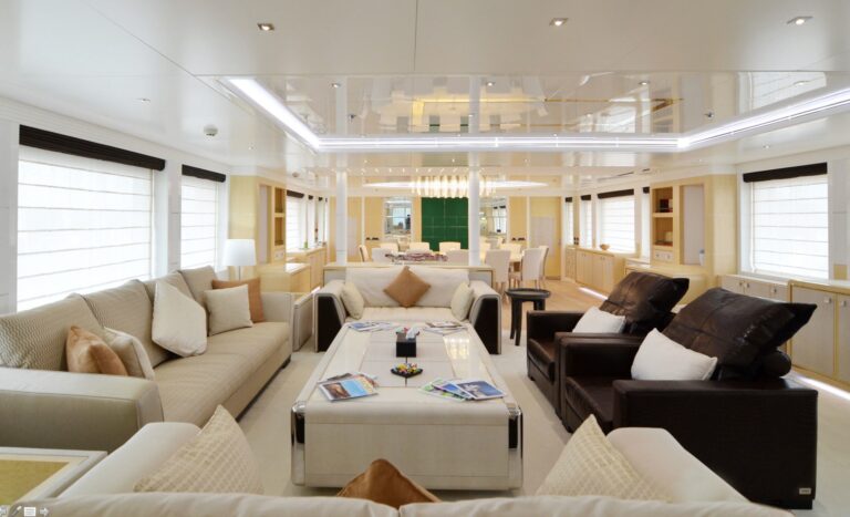 The 52m Yacht JADE 959
