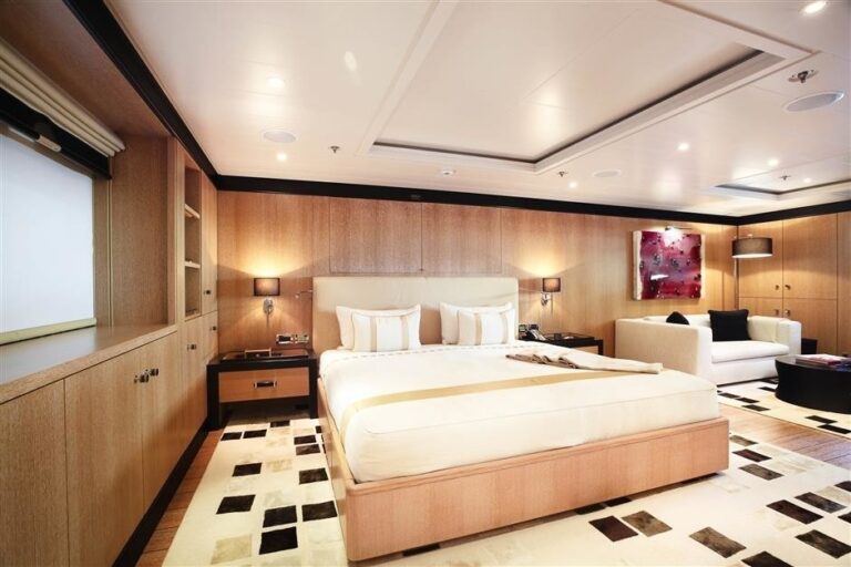 The 52m Yacht LADY NAG NAG
