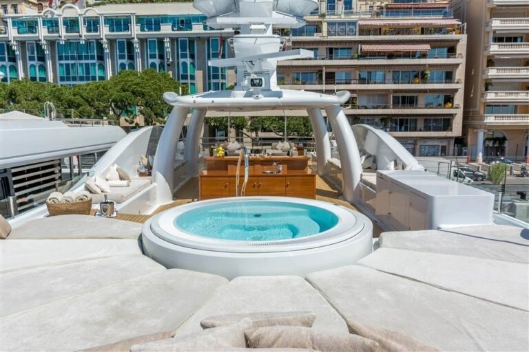 The 52m Yacht LADY NAG NAG