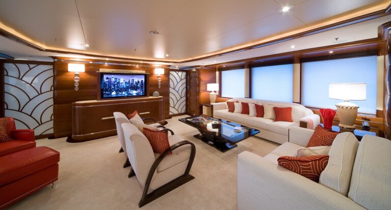 main saloon
