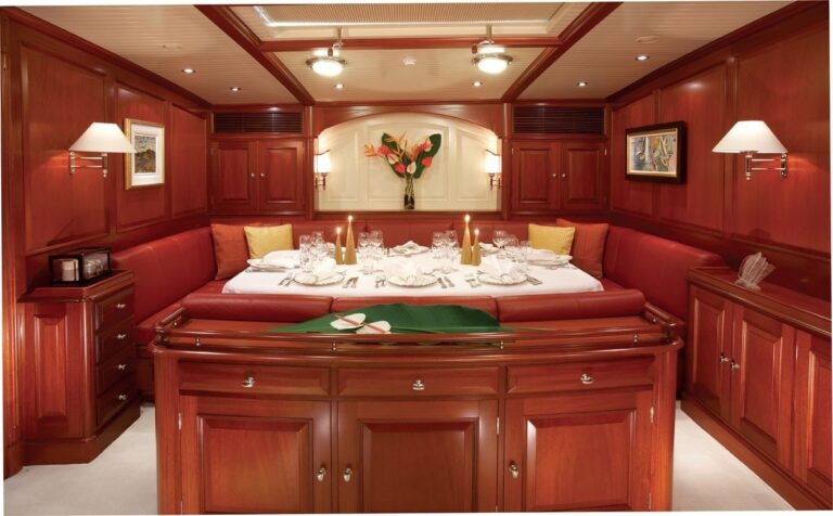 Eating/dining On Yacht METEOR