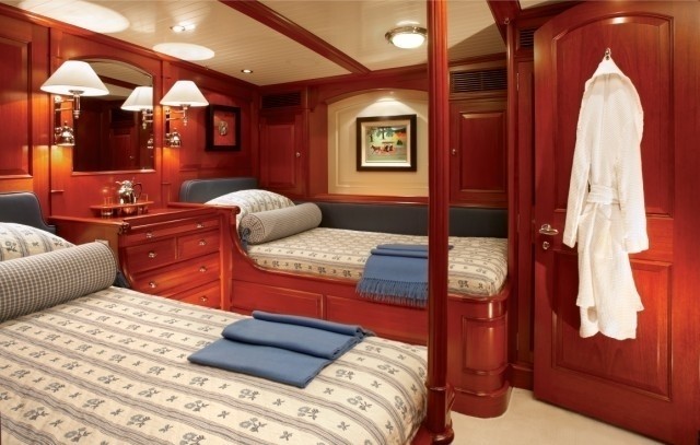 Twin Bed Cabin Aboard Yacht METEOR