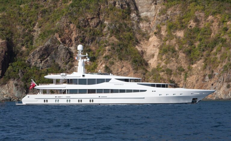 Overview Anchorage On Board Yacht SUNRISE