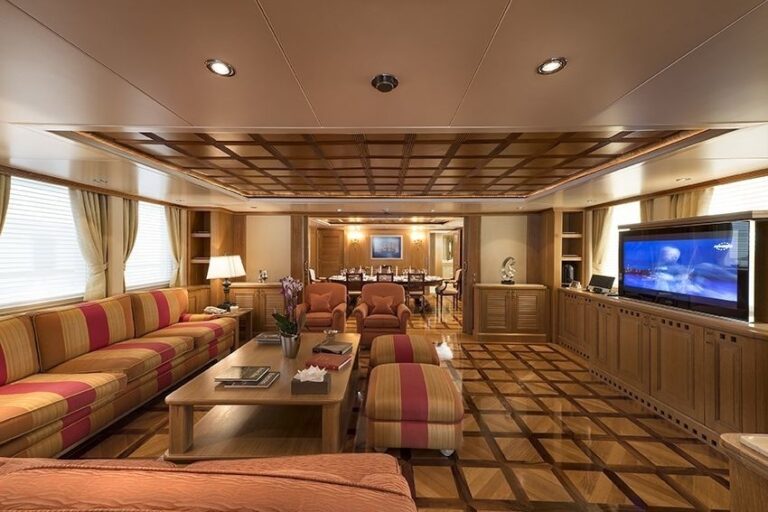 The 52m Yacht TOMMY