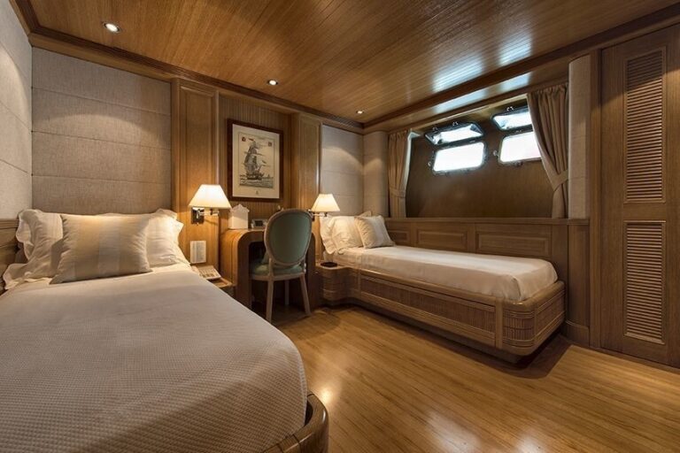The 52m Yacht TOMMY