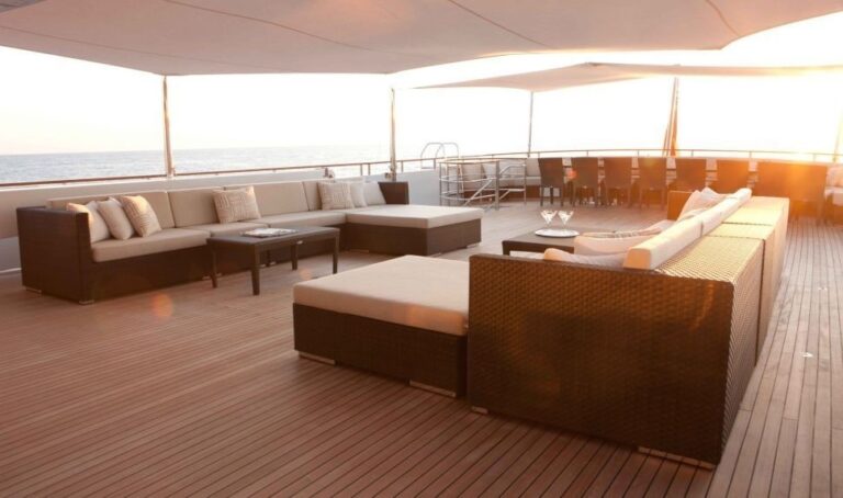 The 53m Yacht MIRAGE