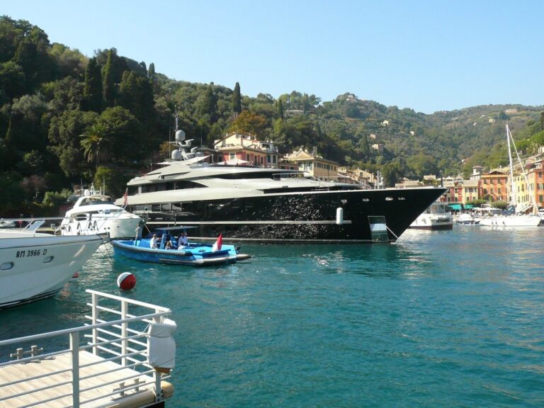 Stationary Aboard Yacht SEA FORCE ONE