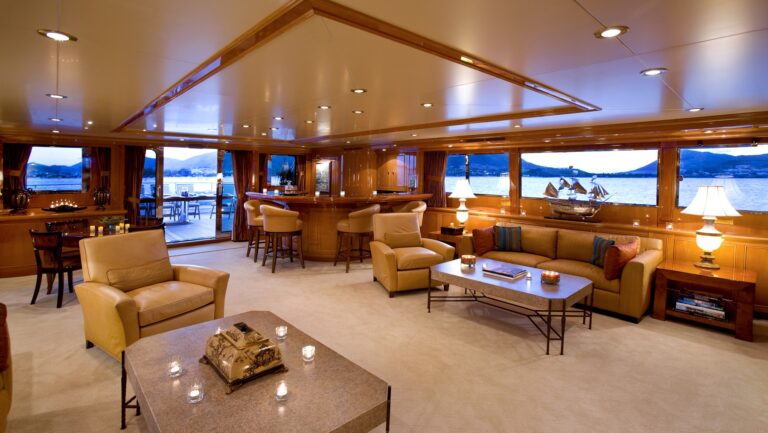 Premier Saloon On Yacht TE MANU