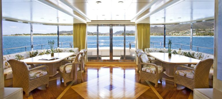 The 53m Yacht TE MANU