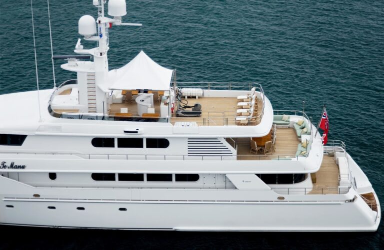 The 53m Yacht TE MANU