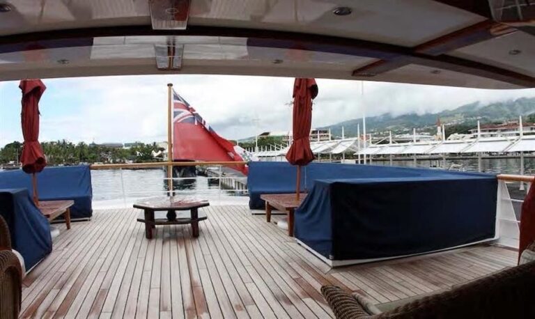 The 54m Yacht ITASCA