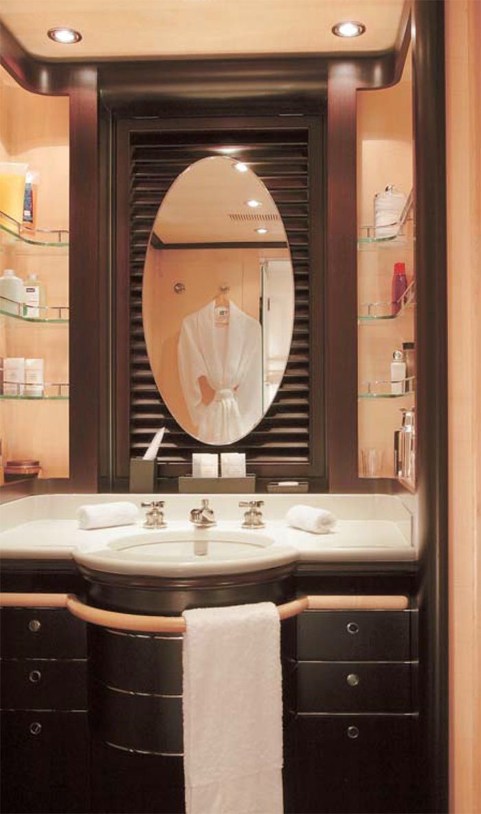En Suite On Board Yacht PARSIFAL III