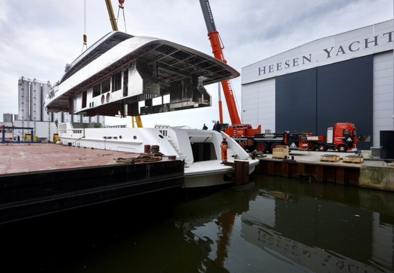 The 55m Yacht ALIDA