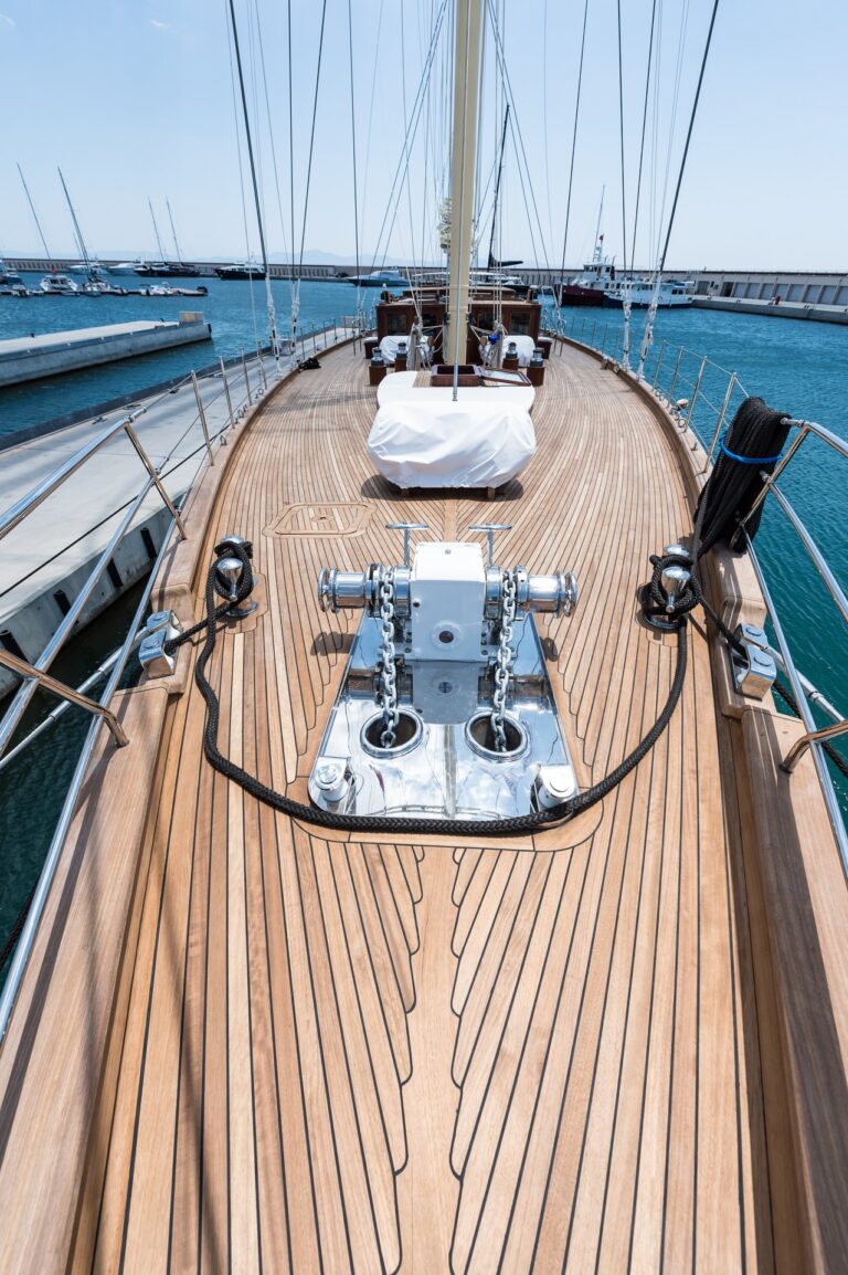 The 55m Yacht CHRONOS