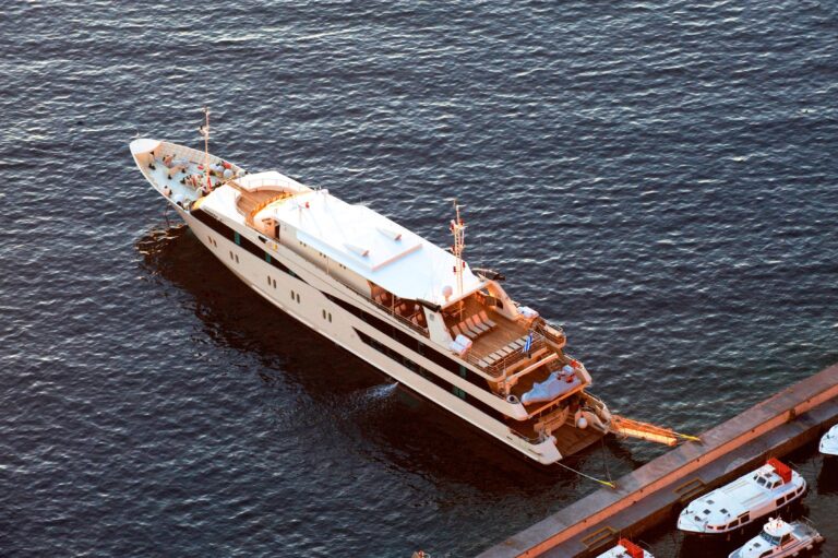 The 55m Yacht HARMONY V