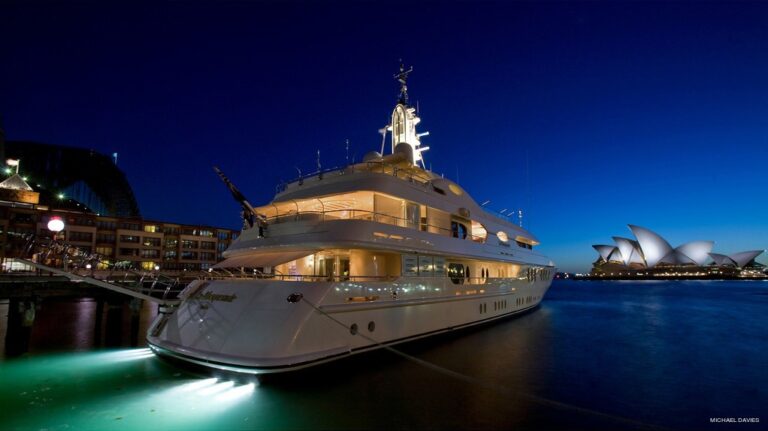The 55m Yacht LA MASQUERADE
