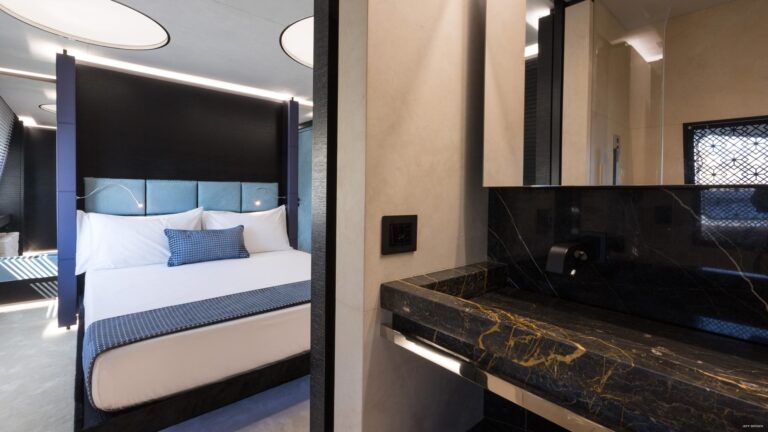 VIP stateroom
