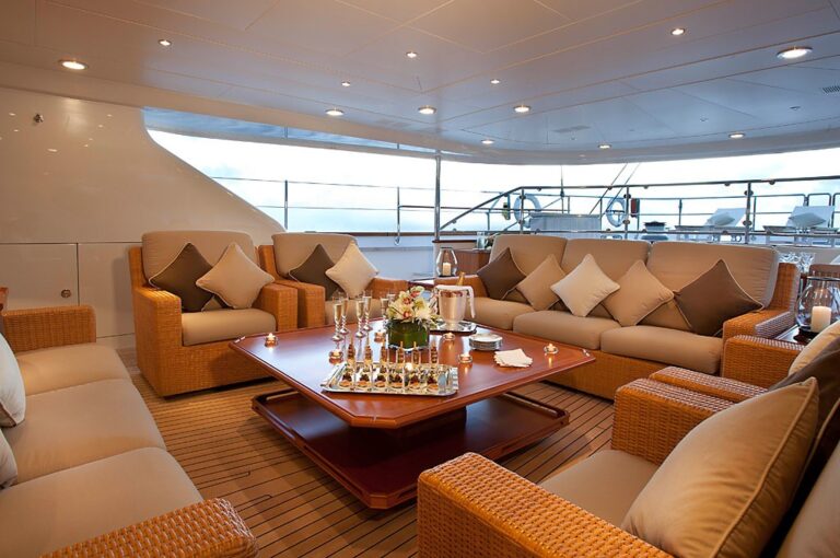 The 56m Yacht ZENJI