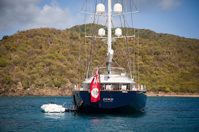 The 56m Yacht ZENJI