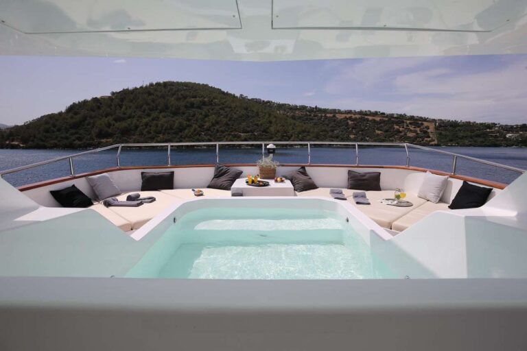 Jacuzzi