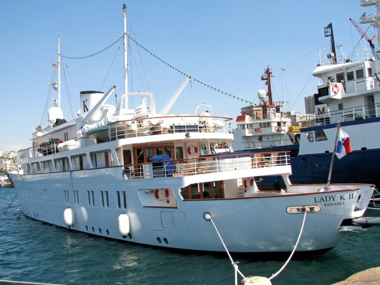 The 57m Yacht LADY K II