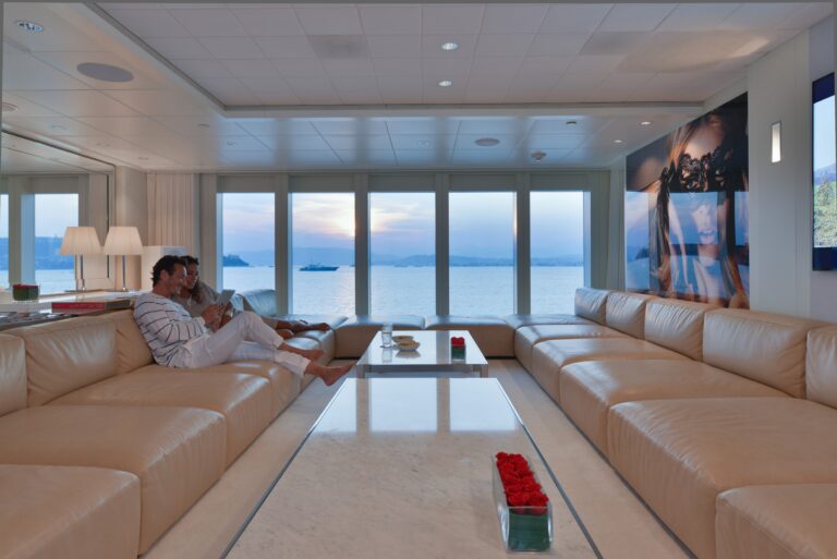 The 58m Yacht IDOL
