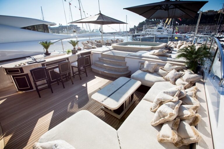 sun deck