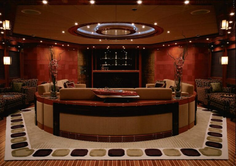 Sky-lounge On Yacht LADY SHERIDAN