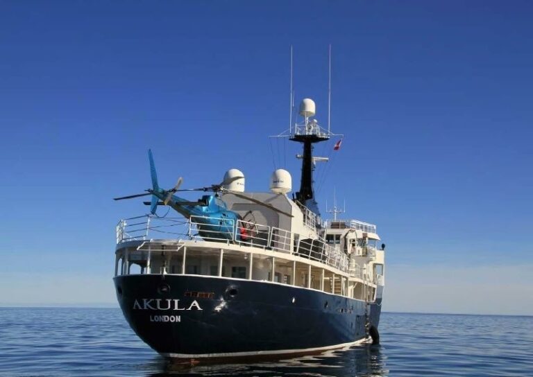 The 59m Yacht AKULA
