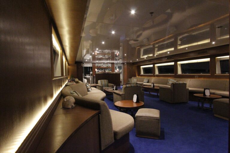 The 59m Yacht HARMONY G