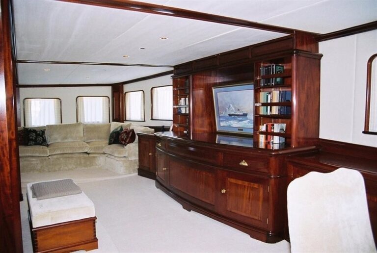 The 59m Yacht INTUITION II