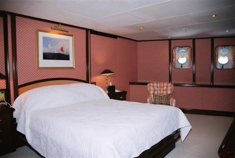 The 59m Yacht INTUITION II