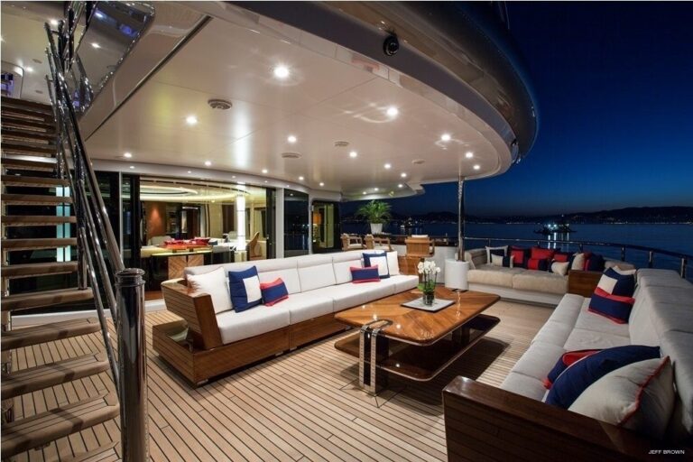 The 60m Yacht EXCELLENCE V