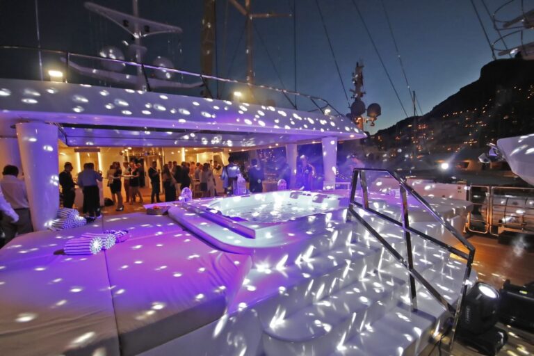 The 60m Yacht KATINA