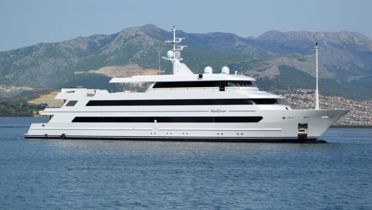The 60m Yacht KATINA